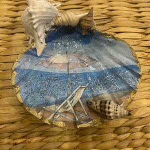 Decorative Seashell Dish with Beach Scene